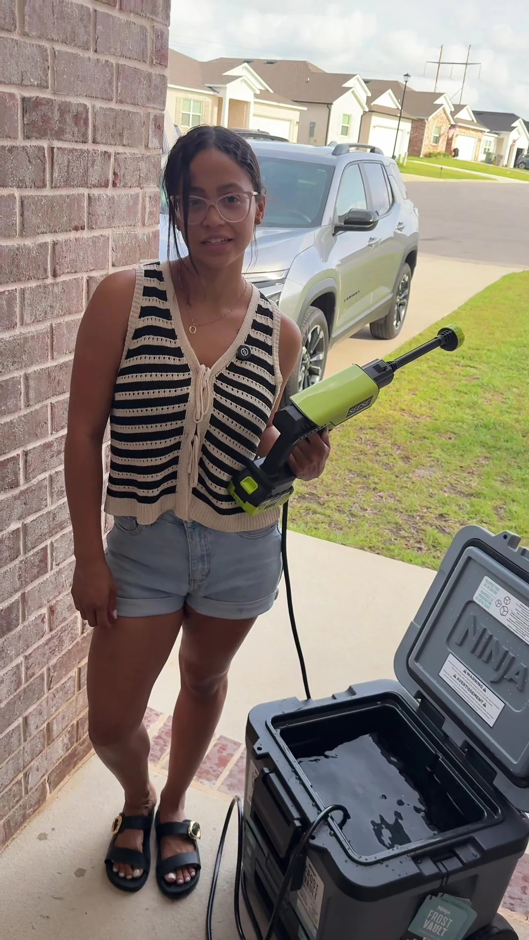 @myfamilypov TikTok Shop review: The cordless pressure washer for deep-cleaning days