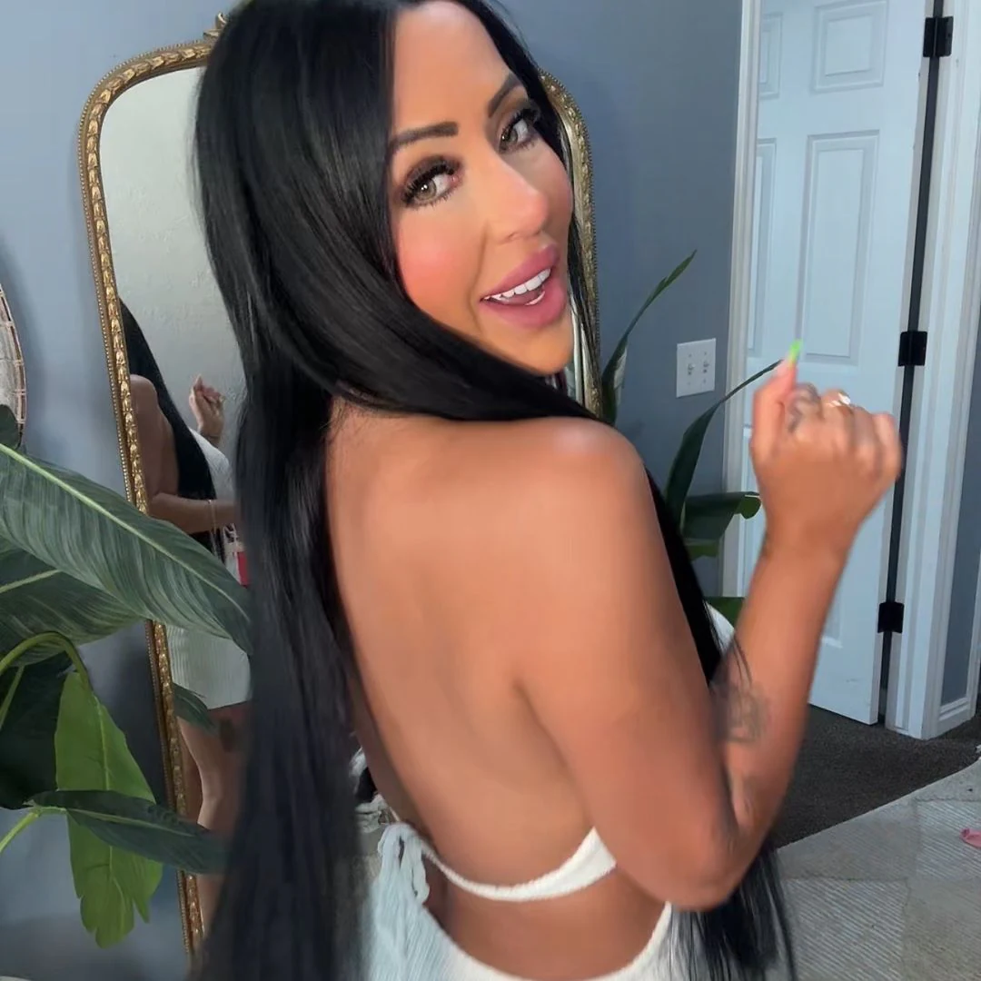 SARAH GIBBONS ❤️ TikTok profile